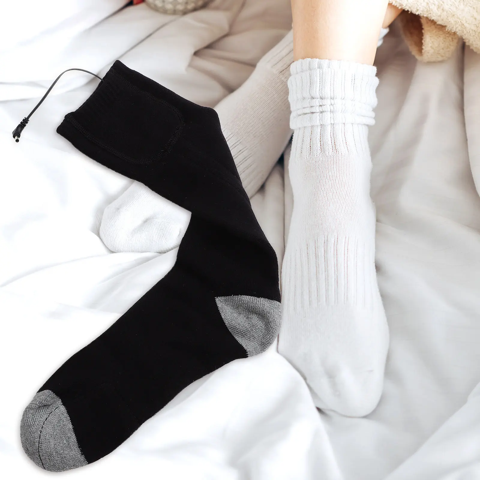

1Pair Men Rechargeable Electric Heating Socks Cotton Stockings USB Thicken Footwear for Skiing Walking Warming