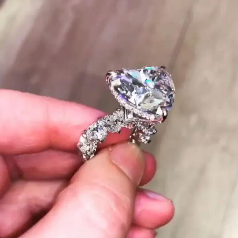 Classic Engagement Ring Heart Shape AAAAA Cubic Zircon Silver Color Party Promise Women Wedding Band Ring Gift
