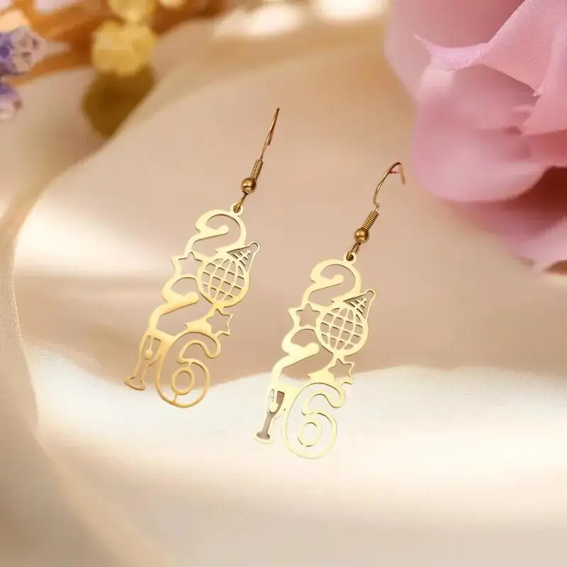 الحد الأدنى الفولاذ المقاوم للصدأ عدد 2026 قلادة إسقاط أقراط للنساء الرجال الذهب اللون ستار قرط على شكل قلب السنة الجديدة مجوهرات هدية