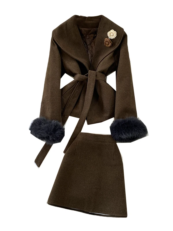   Floral Embellied And Ort Rock Set Heavy Stickerei Sve Splicing 3D Flower Design Faionable Two-Pie...