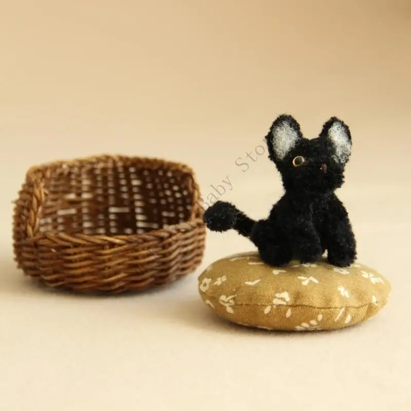 Miniature Handmade Rattan Nest 1/12 Scale Dollhouse Realistic Mini Pet Kitten Doll with Pet Nest for Dollhouse Home Decor