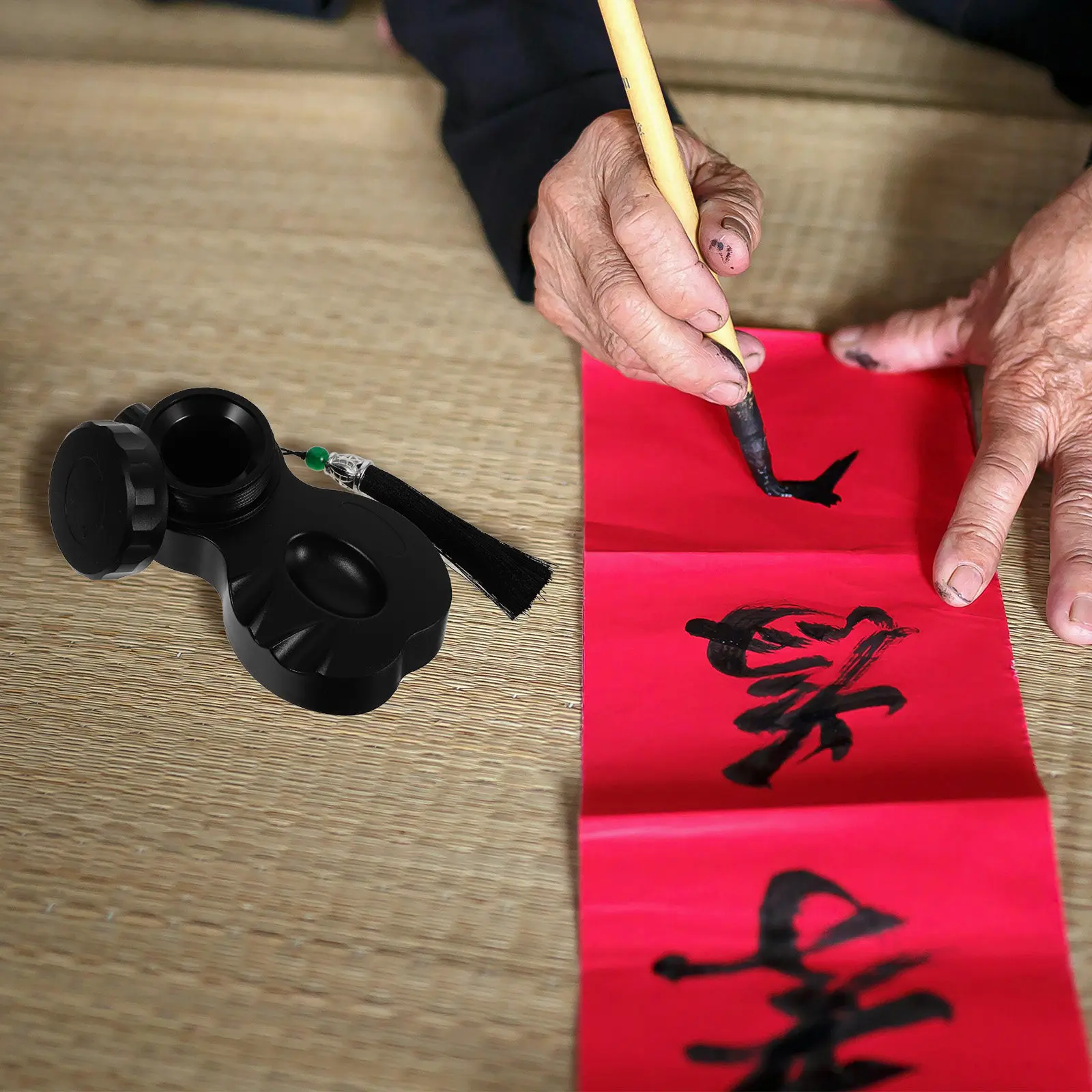Covered Portable Inkstone Sealed Ink Tray Lid Ink Mixing Brush Pen Rest Holder Beginner Student Calligraphy Practice Chinese view 4