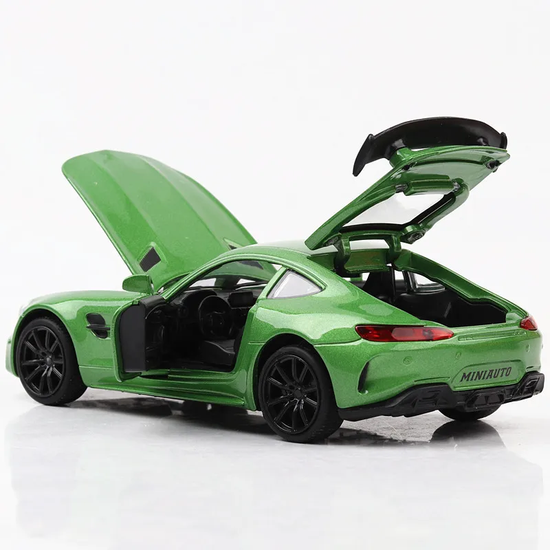 1:32 Mercedes Benz GTR AMG Sports car Simulation Diecast Metal Alloy Model car Sound Light Pull Back Collection Kids Toy A83