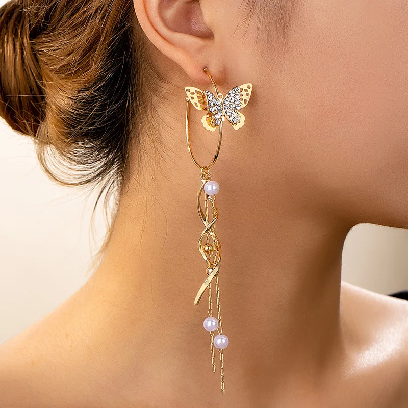 Butterfly Long Tassel Stud Earrings for Women Retro Elegance Commuting Temperament Versatile Senior Design Exquisite 5E163