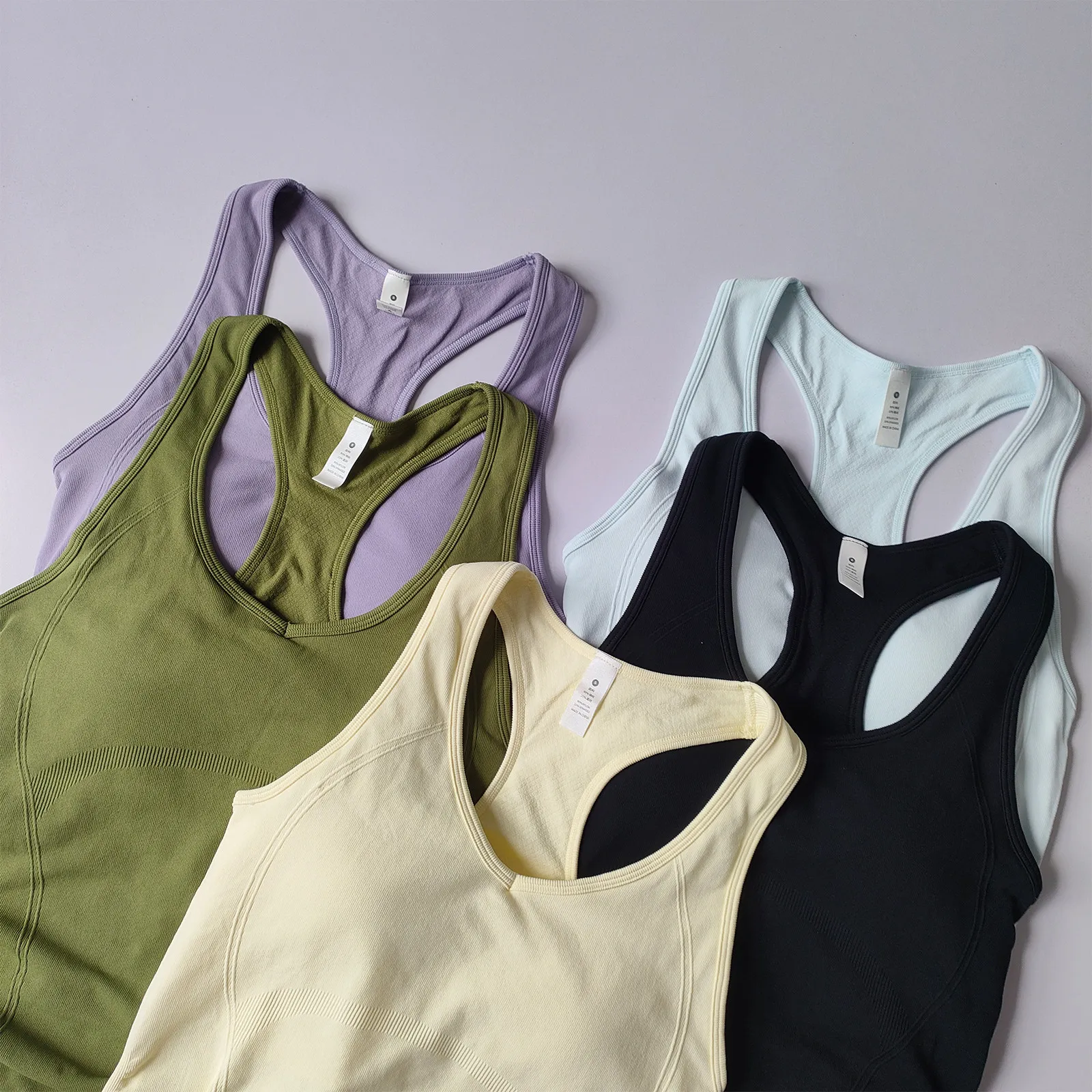 Damen Racer-Back Yoga-Top mit Brustpolster, schnelltrocknend, elastisch, ärmellos, Sporttop für Lauftraining und Fitnesskleidung – Detail 8