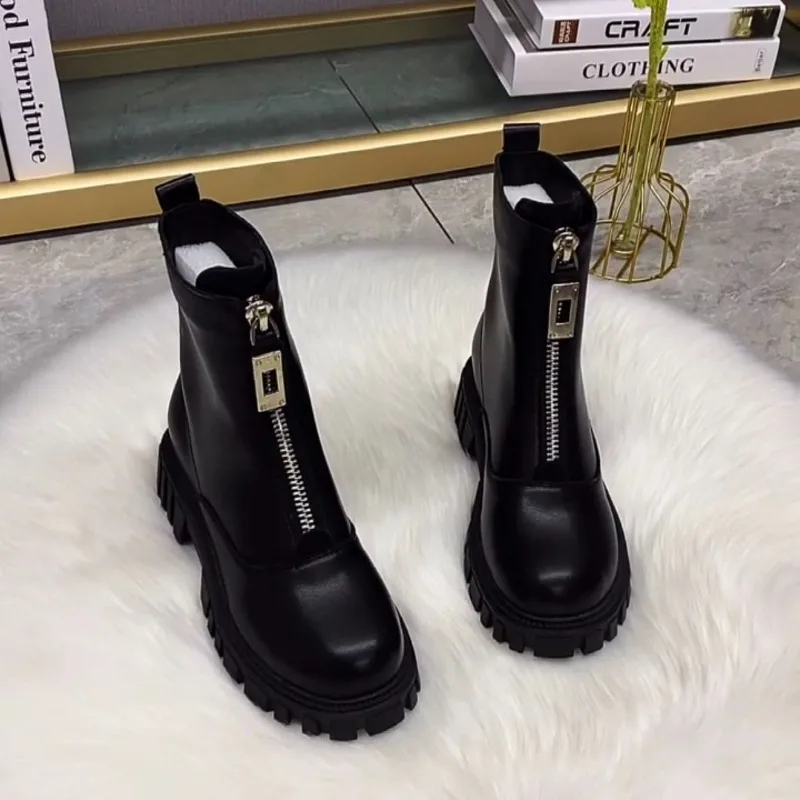 

2024 Autumn and Winter Women's Boots British Style Ankle Thick Bottom Martin with Round Toe Solid Color Zipper Q471