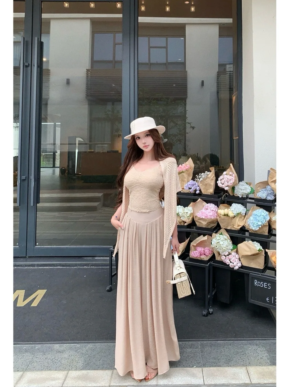 

Lace V-neck Strap Vest Sun Protection Casual Skirt Pants Slimming Summer New Three-piece Set Women's Fashion Long Sleeve Suit
