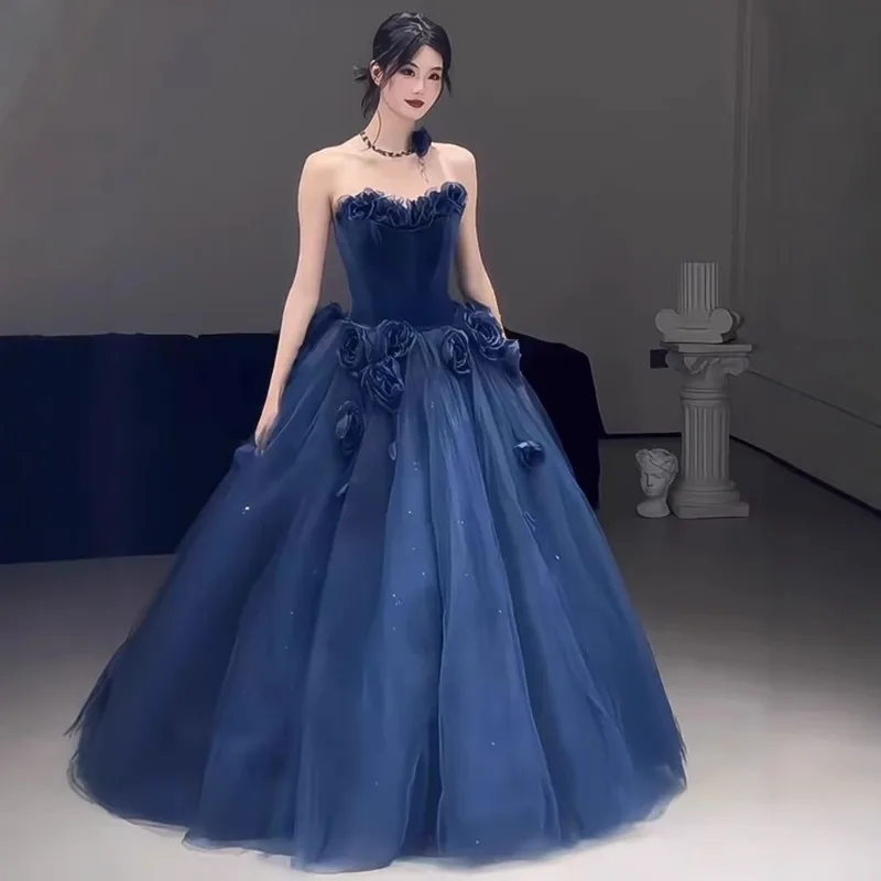 فستان سهرة فاخر باللون الأزرق بمزاج اجتماعي وخفيف الوزن للنساء، فستان كبير للتخسيس والولائم للعام الجديد بدون حمالات