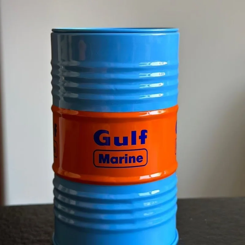 Gulf Mini Oil Barrel Model Tinplate Gulf Theme Vintage Miniature Decorative Craft Home Decor Desktop Collection Ornament