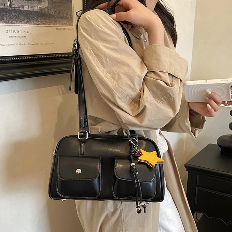 Women Retro PU Leather Shoulder Bag Star Pendant Decor Multi Pockets Handbag Casual Crossbody Satchel Bag