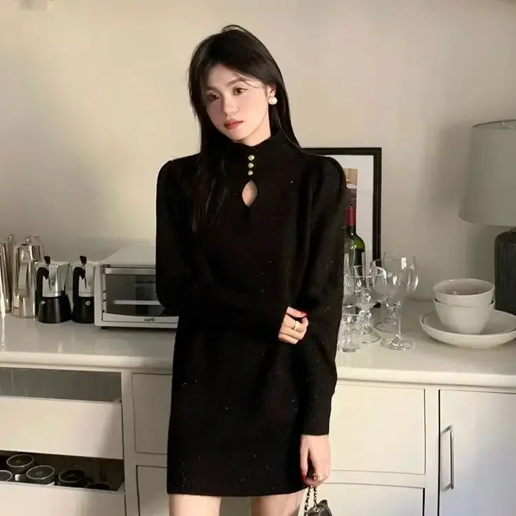 2024 New Black Knitted Dress Suitable for Small Women Mid-length Autumn/Winter New Korean Style Loose  Sweater Dress