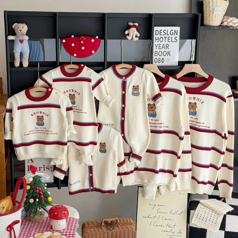 Family Knitwear Outfits Children New Year Family Photo Pullover Christmas Gift Cartoon Bear Stripe Sweater for Mom Dad Winter