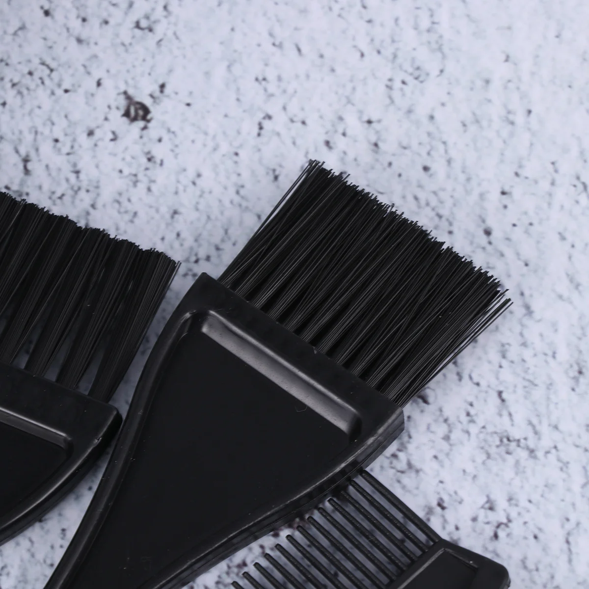 9Pcs Hair Coloring Kit Set Durable Hair Dye Tools Brushes Clips Tinting Bowl for Salon Professional Home DIY Use - Image 3