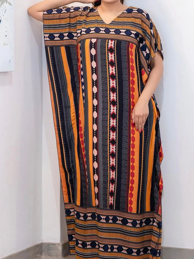 

African traditional coming-of-age dance gowns suitable for parties and banquets throughout the seasons