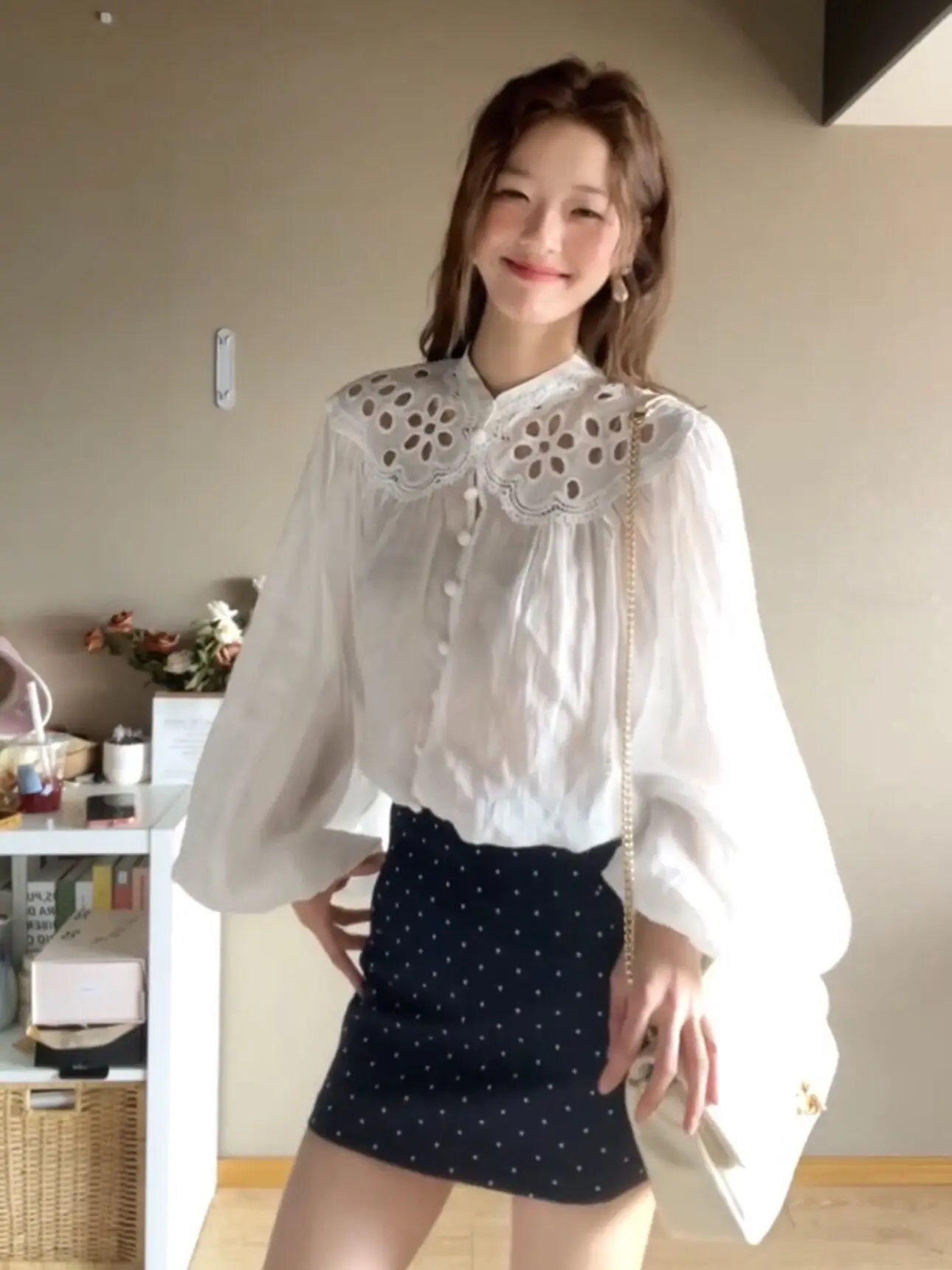 

Ele Hollow out Bubble Sve irt Women's Spring High-End Feeling Youthful Unique Super Beautiful Top French Sle Loose...