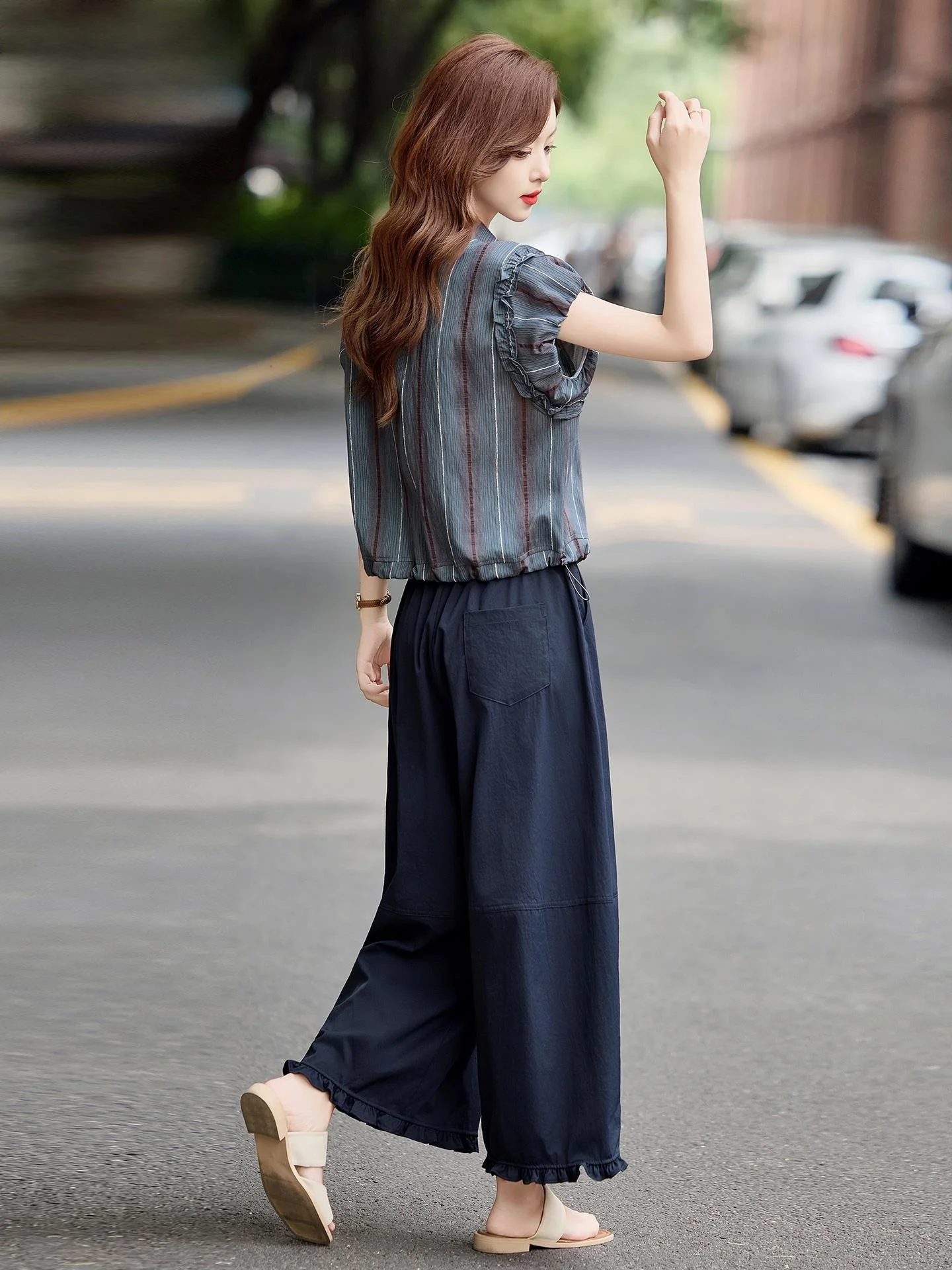 

Fashionable Plaid Casual Shirt And Wide Leg Pants Women's Summer Trendy Outfit Set Loose Fit Collar Short Sleeve Button up