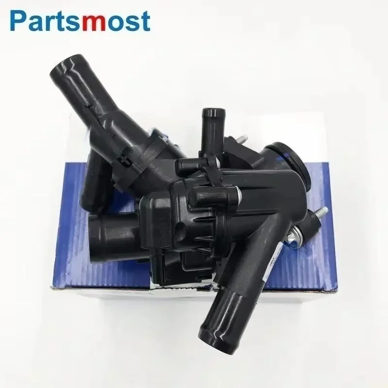 A2702000615 2702002200 TM7997 2.0 Turbo Engine Coolant Thermostatic Housing for Mercedes X117 C117 CLA250 GLA250 X156 Thermostat