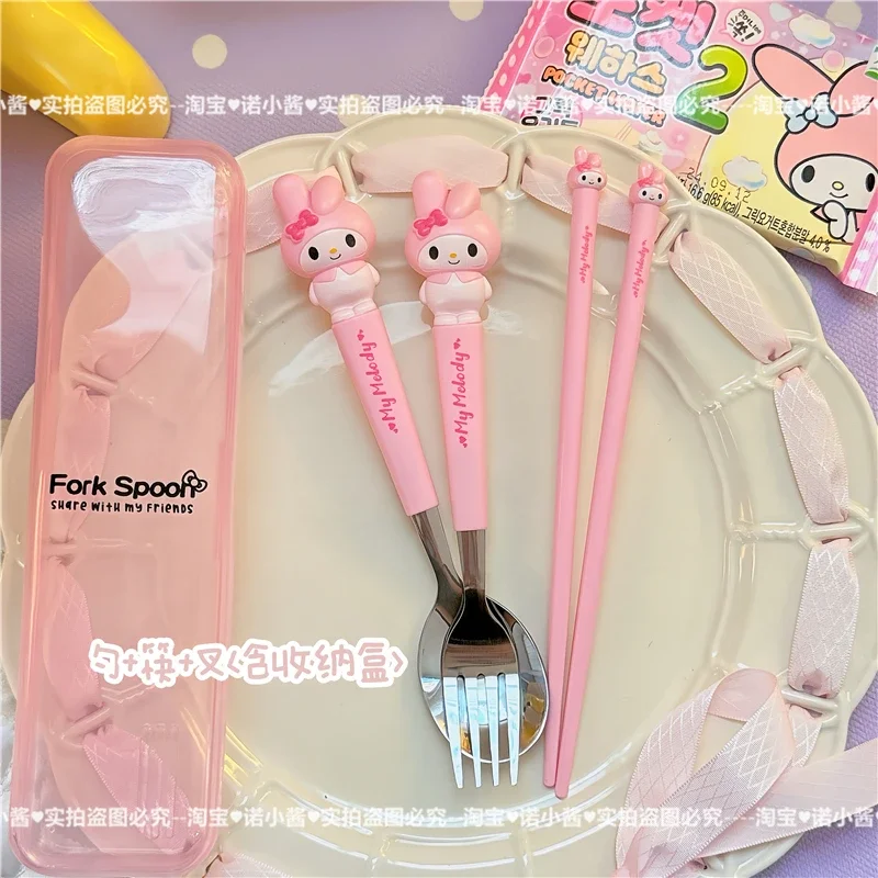 3 pezzi Sanria Set da tavola Anime Hello Kittys Kuromi Cartoon Bambini Forchetta Cucchiaio Bacchette Set di stoviglie Posate da viaggio portatili