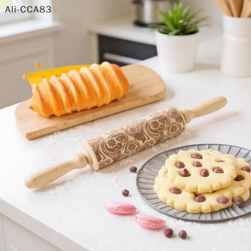 

Christmas 35x4.5cm Wooden Rolling Pins Rock Snowflake Elk Engraved Baking Cookies Rolling Pin For Cake Patterned Baking 3D Mold