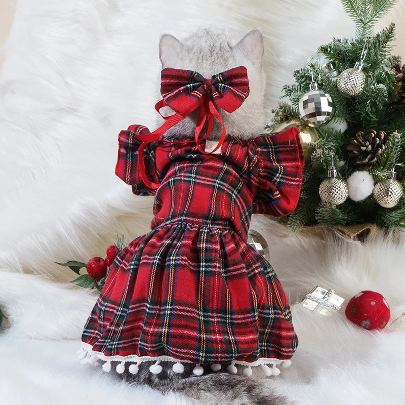 New Pet Christmas Plaid Dress Fashion Dog Dress Cat Party Dress Classic Fashion Birthday Gift Cat Accessories Pet Items