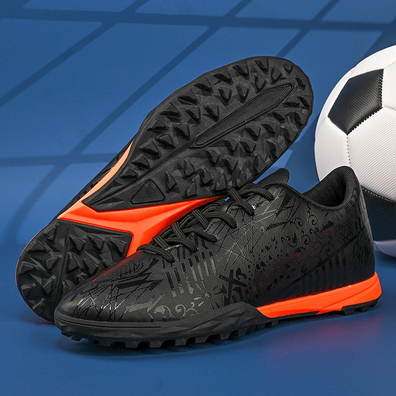 Men TF New Football Boots Original Resistant Top Quality Male Match Breathable Casual Soccer Shoes Fast Futsal Football Shoes