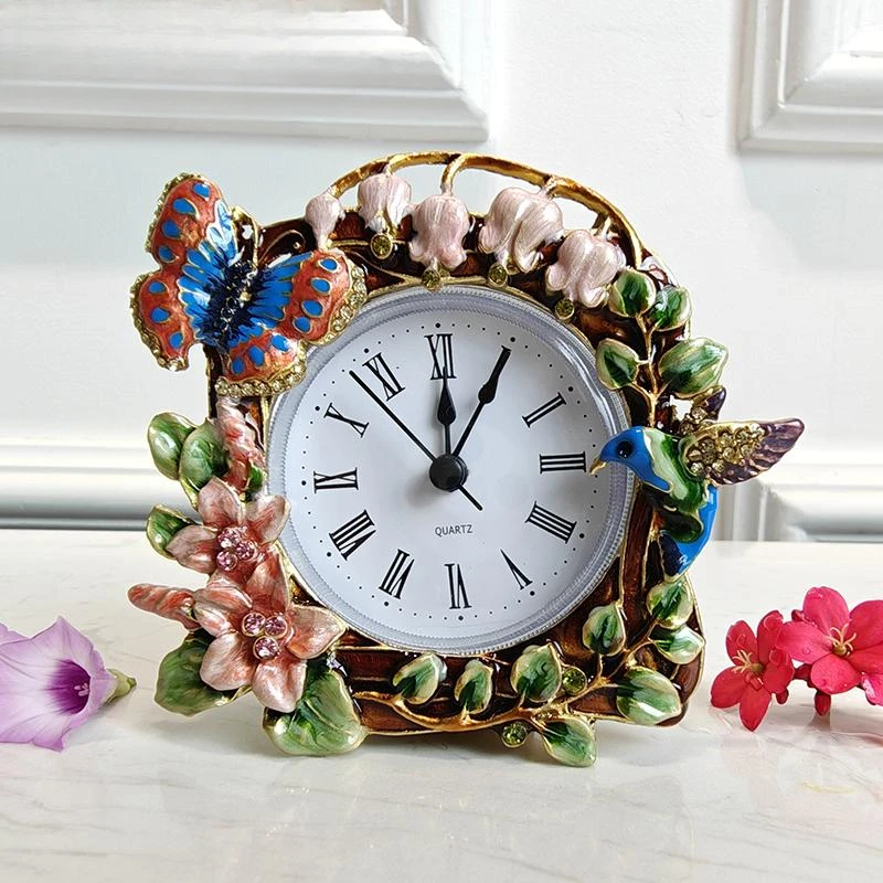 enamel color small desk clock sales department model room model room living room entrance desktop butterfly