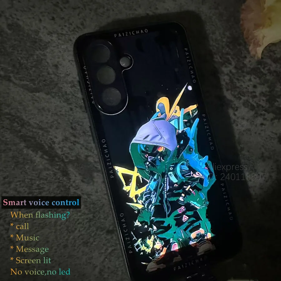 Casing Penutup Flash LED Diaktifkan Suara Anime untuk Samsung Galaxy S25 S24 S23 S22 Ultra Plus S21 S20 FE Penutup Belakang Kaca Bercahaya