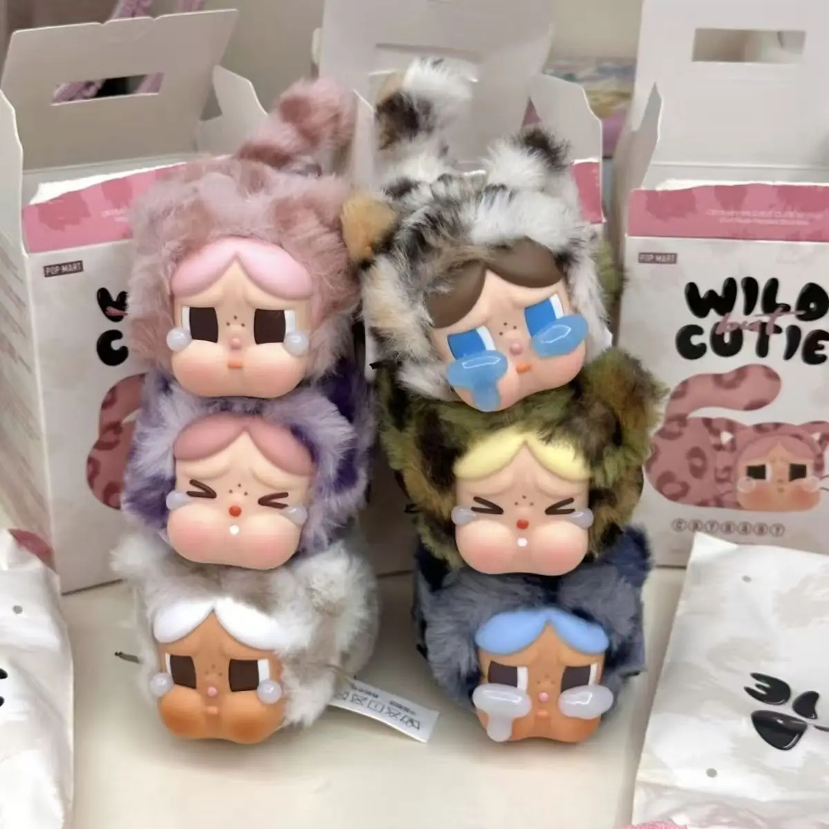 泣き虫ワイルドだがキューティーシリーズビニールペンダントブラインドボックス甘いかわいいキーホルダーかわいいバッグペンダント装飾誕生日ギフト