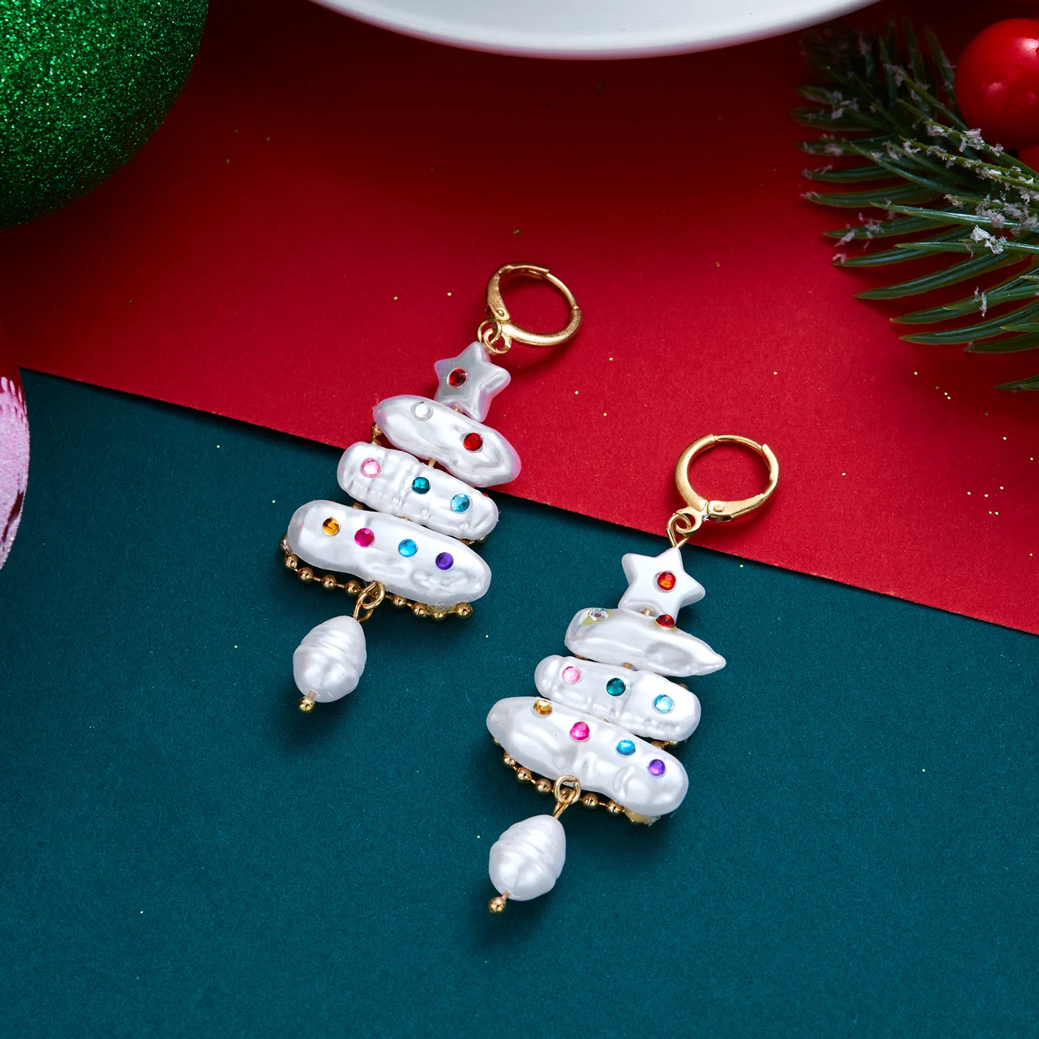 Kreative Imitations-Barockperlen-Weihnachtsbaum-Ohrringe für Frauen, Bunte Strass-Ohrringe, Feiertagsparty-Schmuck – Detail 5