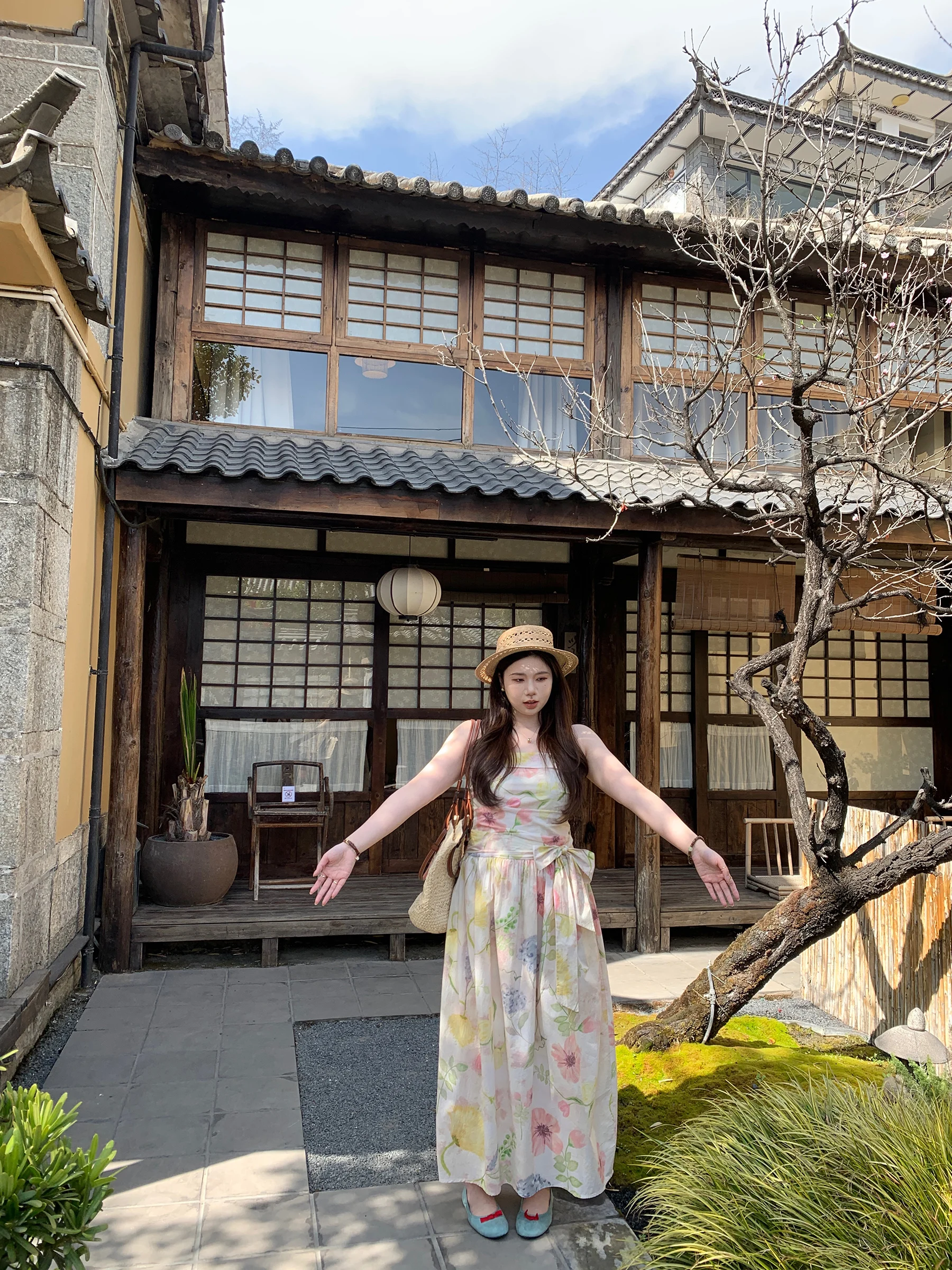 

Floral Print Maxi Dress with Knot A-Line Silhouette for plus Size Women Summer Casual Cotton Gown Girl Style