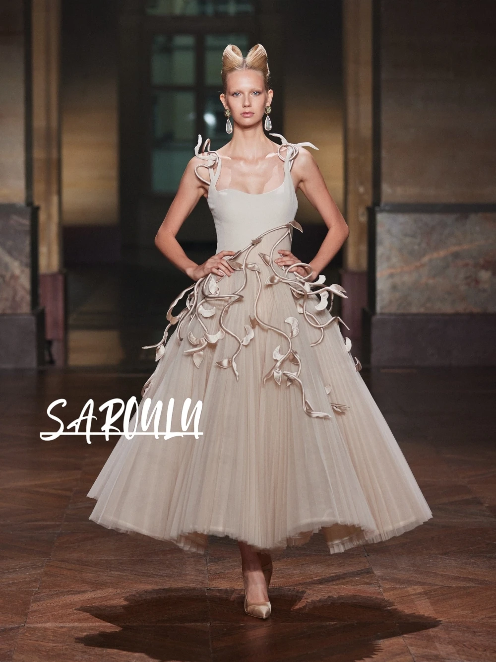 

Haute Couture 3D Embellished Tulle Evening Gown Ethereal Sweetheart Neck Sleeveless Formal Cocktail Prom Dress Customized