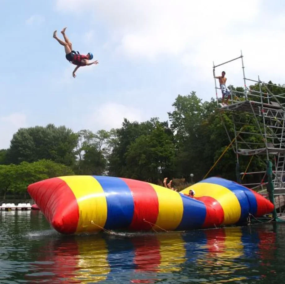 Outdoor Airtight Jumping Water Blob Inflatable Water Blob Sport Game Jumping Pillow Blob Catapult For Party Rental