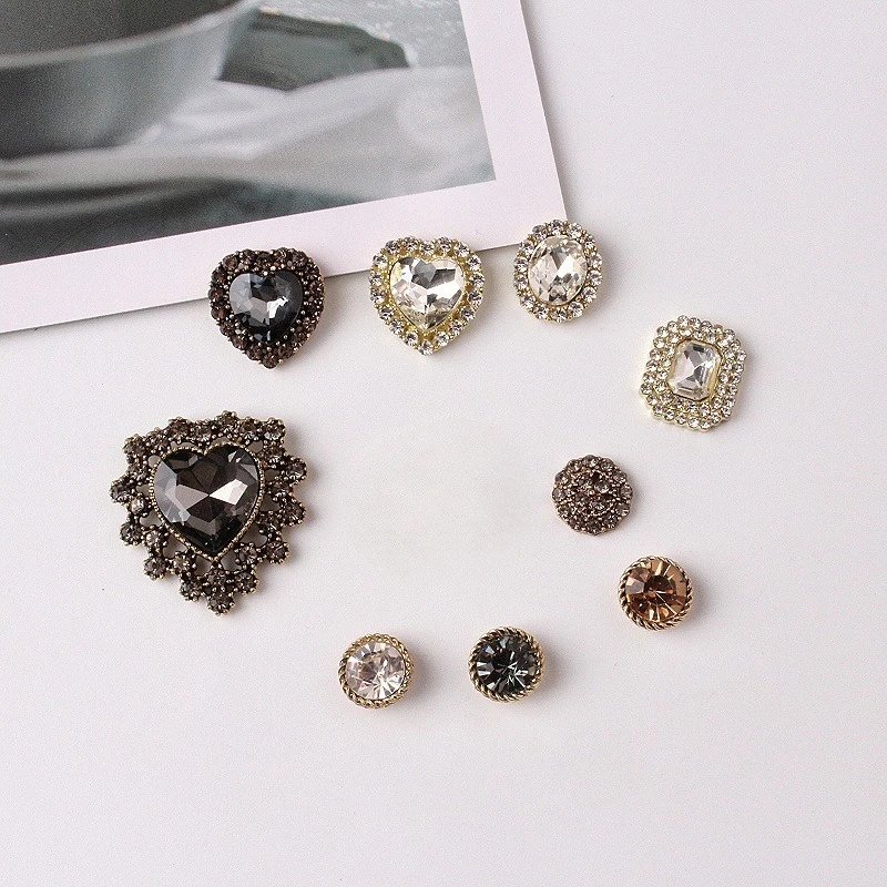 

10PCS Shoes and clothing bags DIY alloy jewelry accessories square round love headgear clothing materials