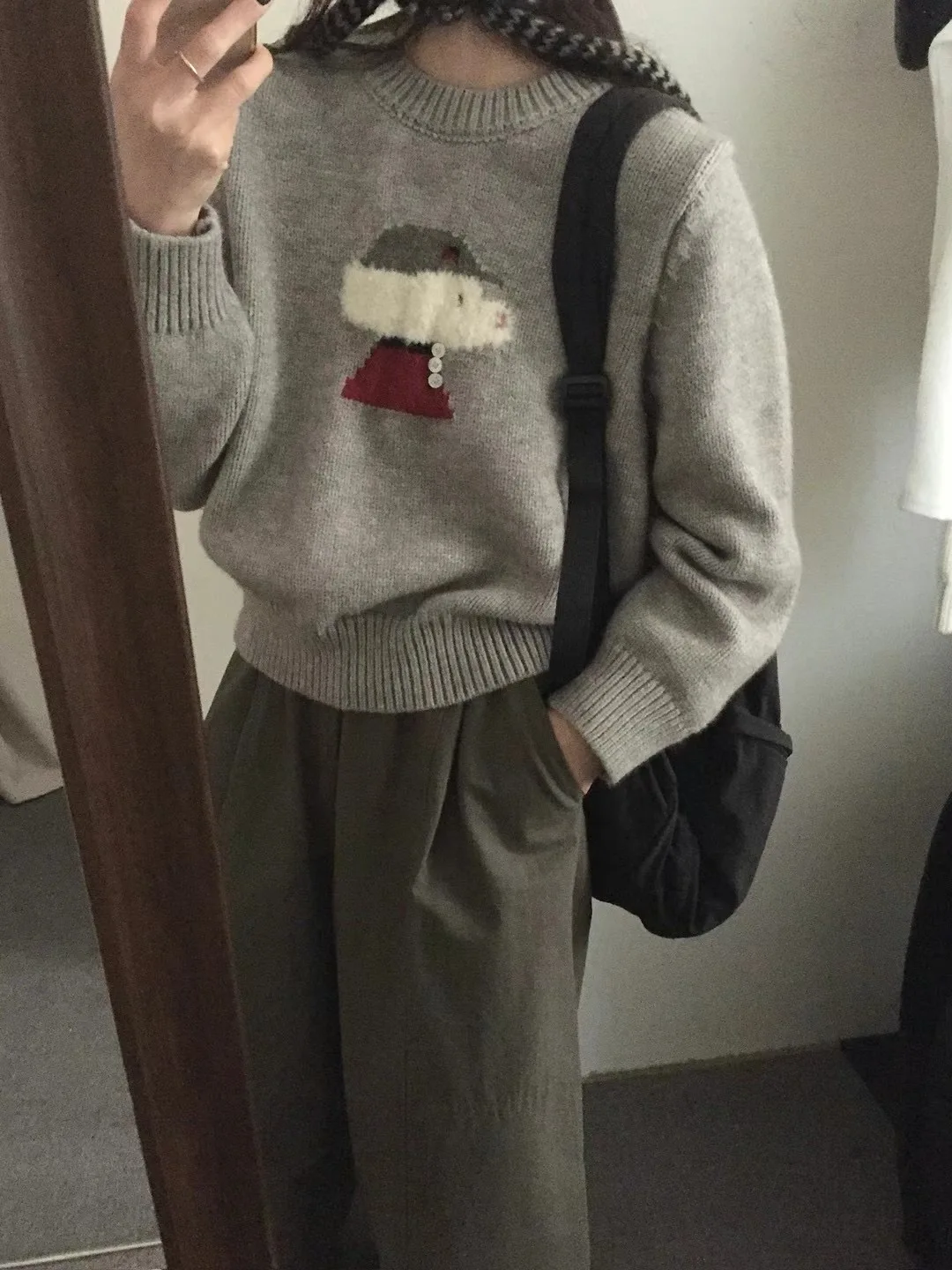 

Cute Embroidered Dog Pattern Women's Knitted Sweater Autumn Winter Thiened Woolen irt Dongda Gate Sle round Ne ort ...