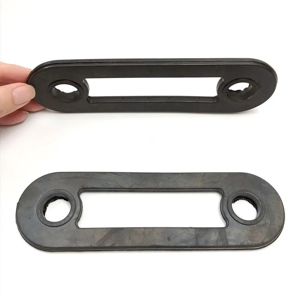 Fitness Resistance Band for For lumbar Machine Rubber Elastic Spring Belt with Metal Rings for Stable Performance 13x8.5x9cm