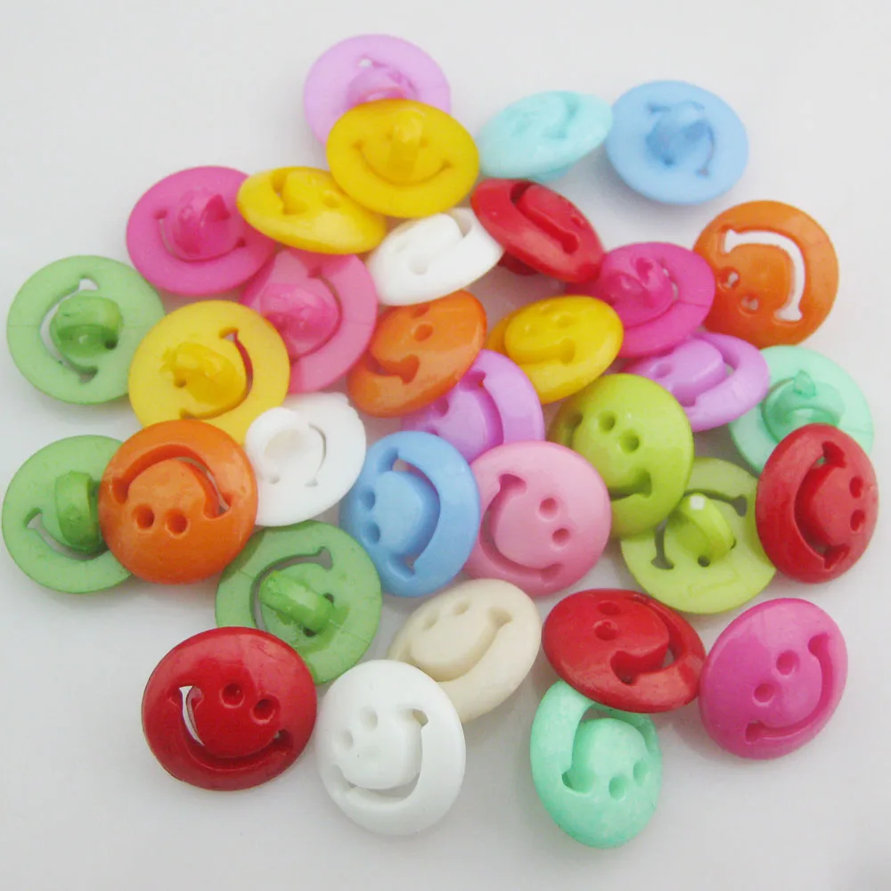 NBNNNV 15MM/20MM Fashion Buttons Shank Plastic Smile Face Mixed Colors 50Pcs DIY Sewing Kids Clothes Button Craft Accessory