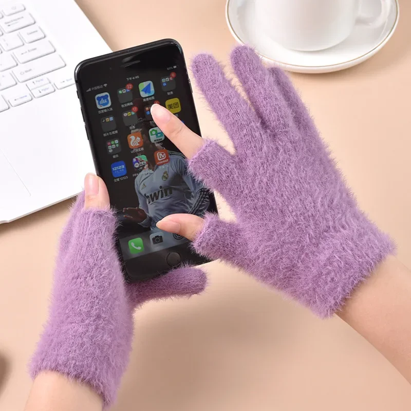Gants courts en laine de vison doux pour femmes, mitaines en peluche moelleuses, gants à écran tactile mobile sans doigts, épaissir avec beaucoup de chaleur, hiver