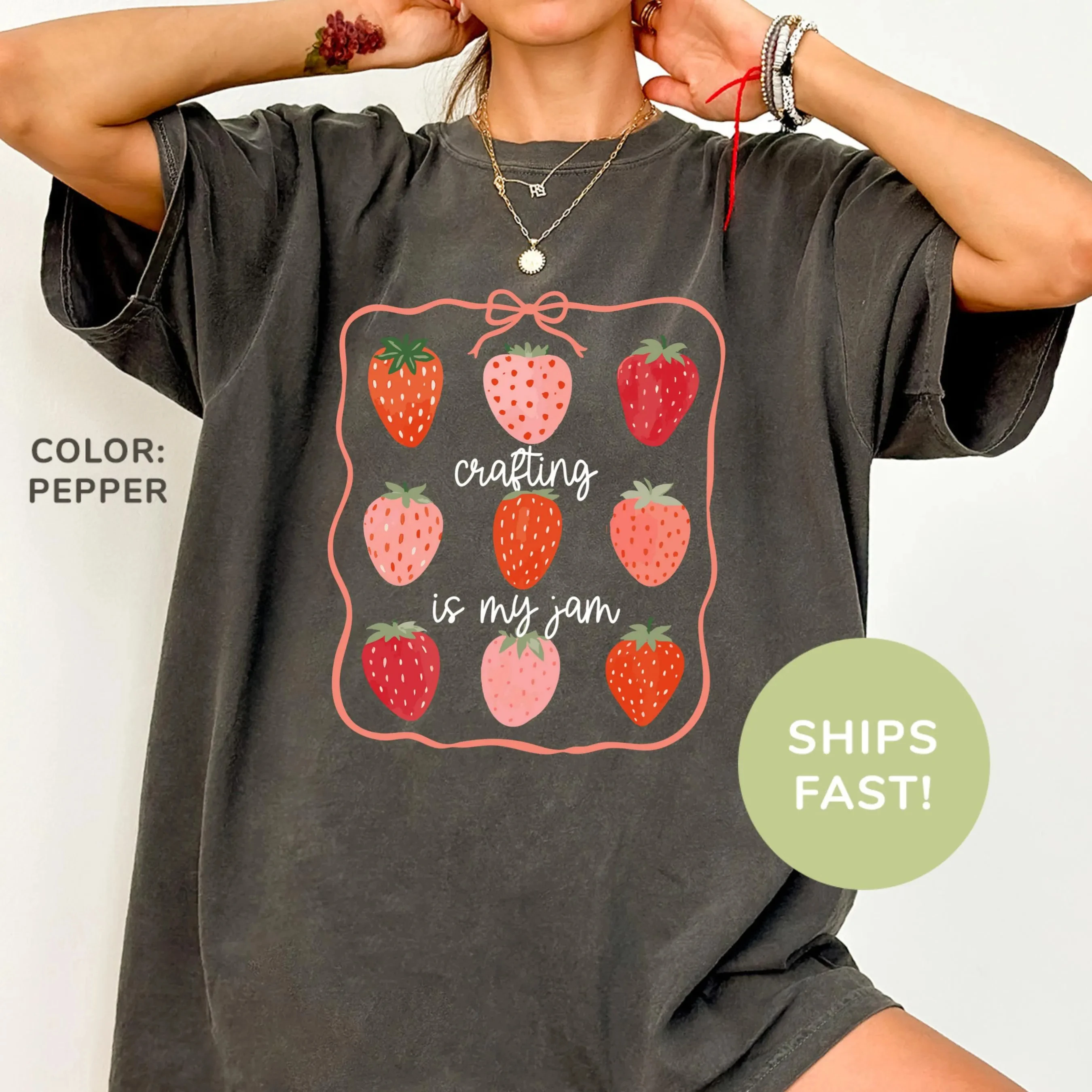 

Plus Size Summer Women's Vintage Strawberry Pattern T-Shirt Unisex Cotton Breathable Stylish Versatile Street Style Oversized