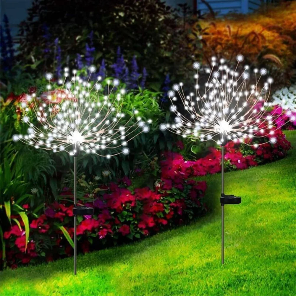 Luci solari per fuochi d'artificio a LED Lampada da prato impermeabile per esterni Luci decorative da giardino per percorsi Prato Cortili Recinzioni Passerelle