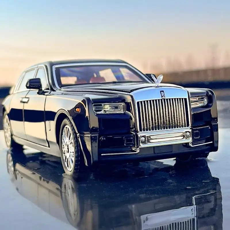 1:18 Rolls Royce Phantom Large Luxury Limousine Sound & Light Diecast Model Car Metal Collect Hobby Birthday Gift With Boyfriend