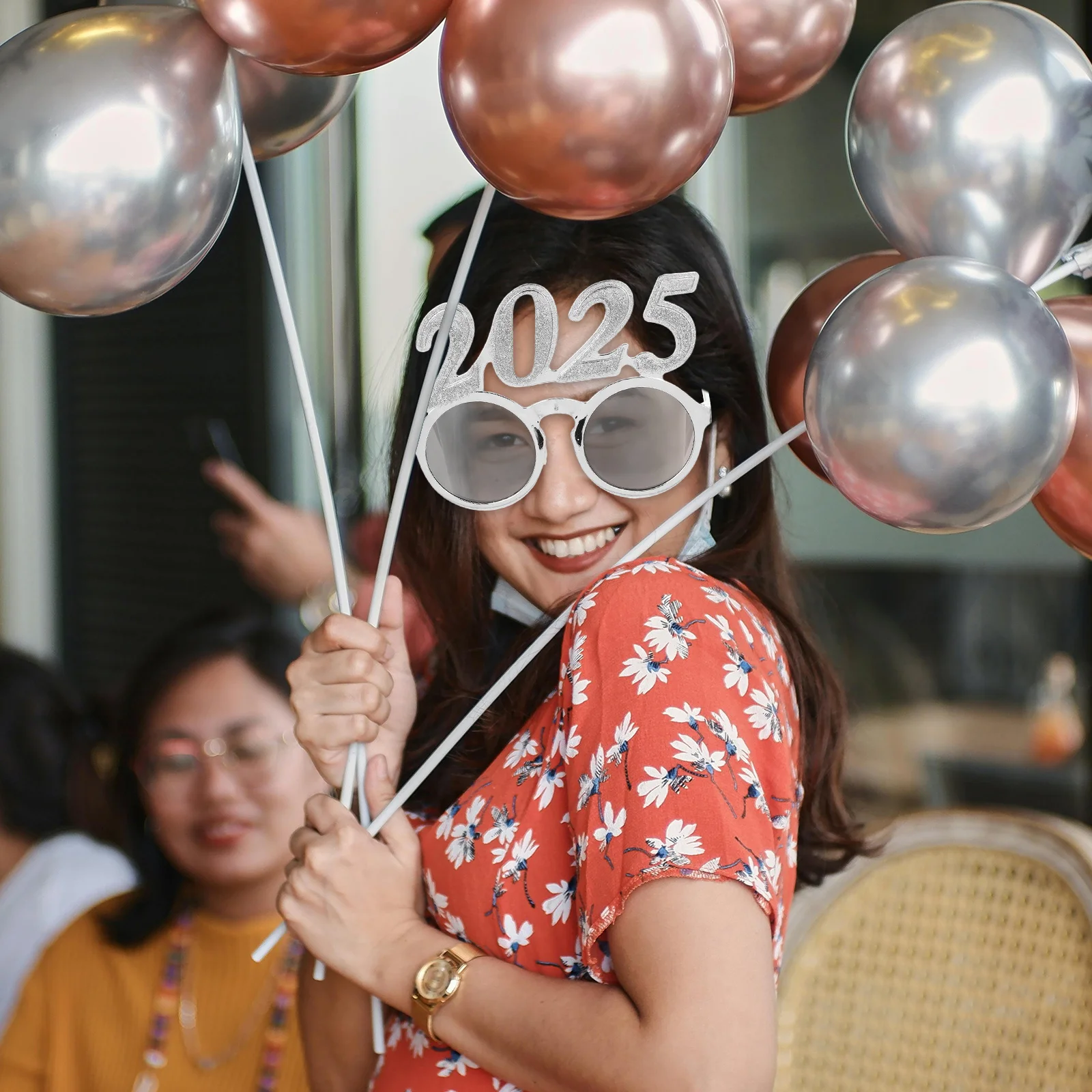 

New Year Themed Number Eyewear 2025 Modeling Eye Wear Stylish Party Decoration Fun Photo Props Happy New Year Eve