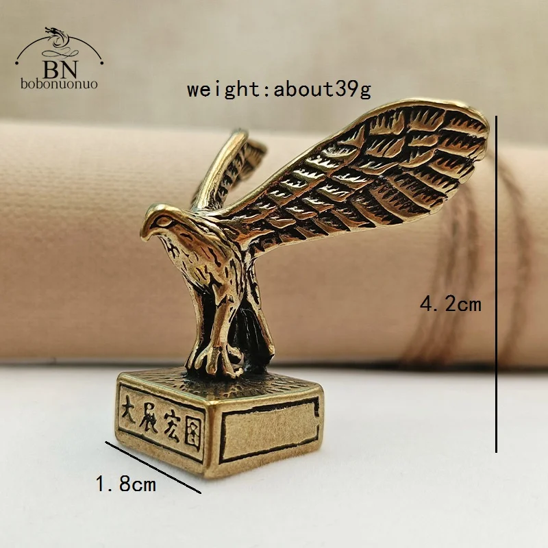 Z litego mosiądzu w stylu Vintage szczęście Eagle uszczelnienie figurki miniaturowe ozdoba na biurko domu dekoracja Feng Shui akcesoria