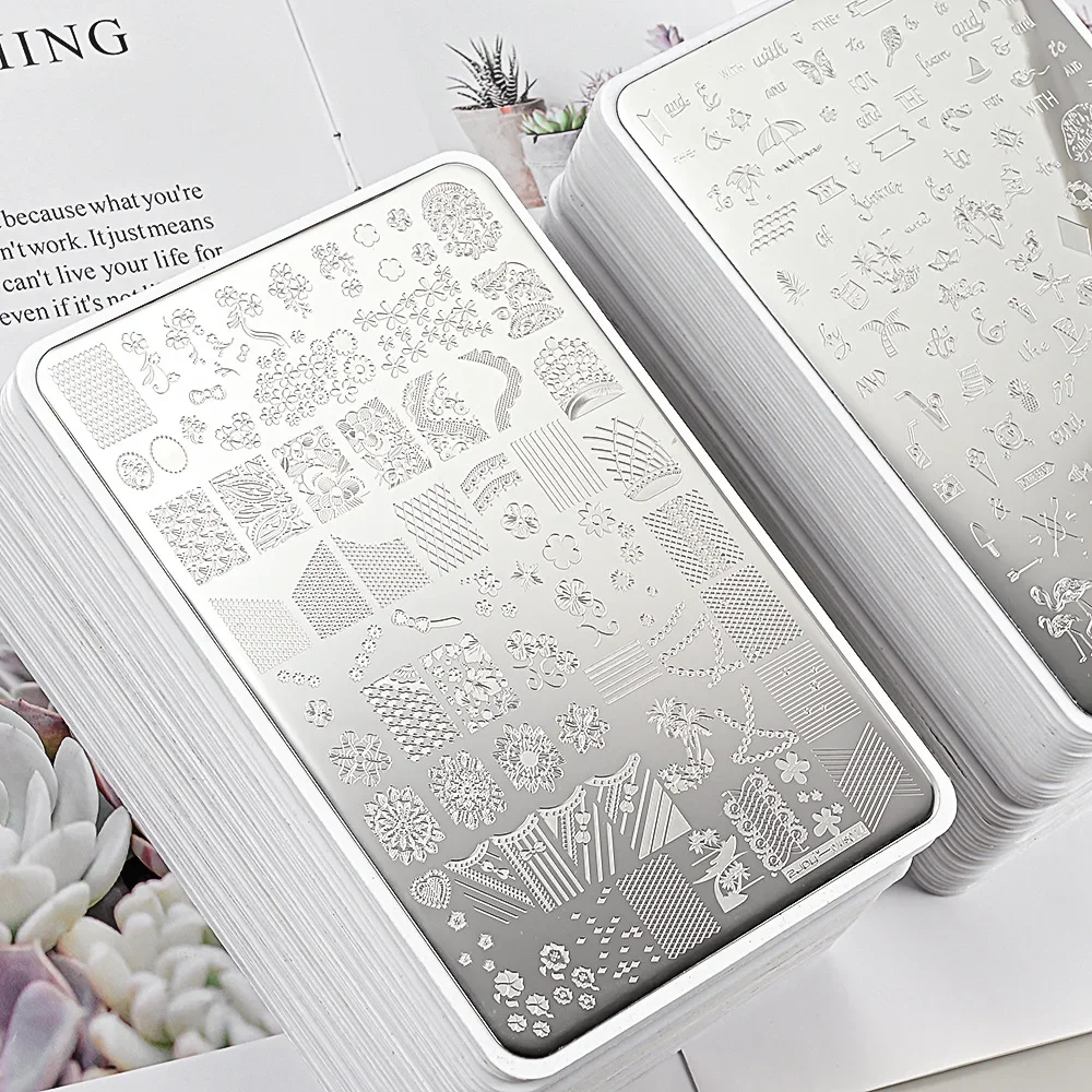 Grandi dimensioni geometria Nail Stamping Plates Lines Animal Plus addensare Template Plate Mold Printing Plates Nail Art Stencil Stamp Tool