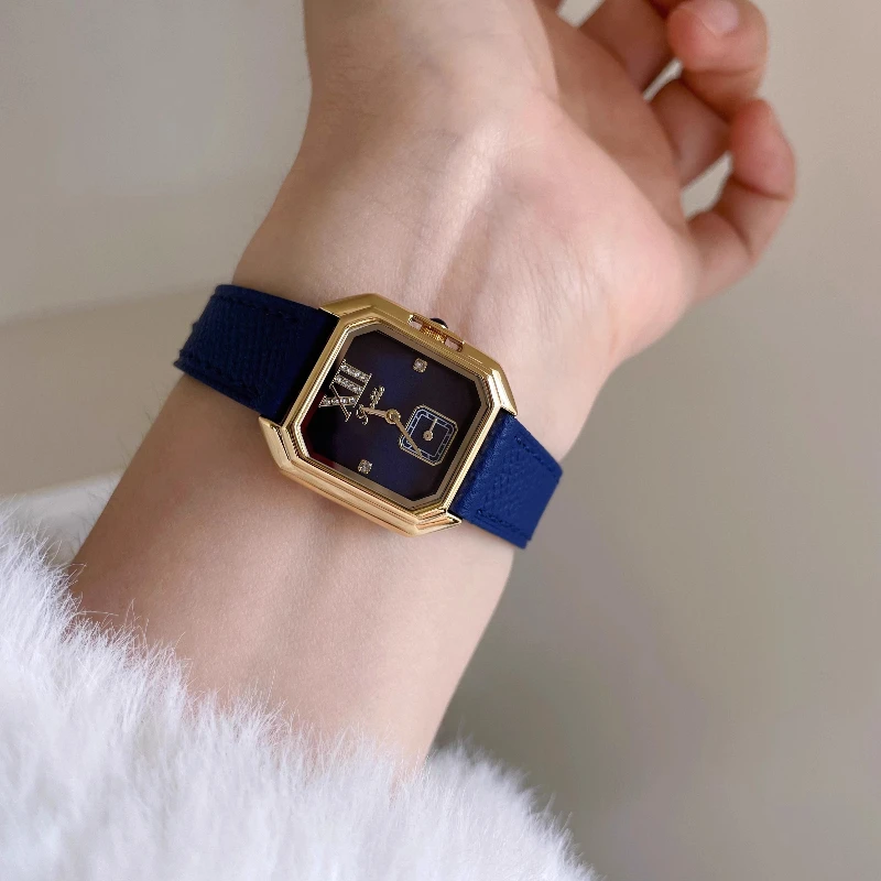 Classic Trend Ladies Watch Elegant Simple Retro 2025 Waterproof Quartz Watch Birthday Gift