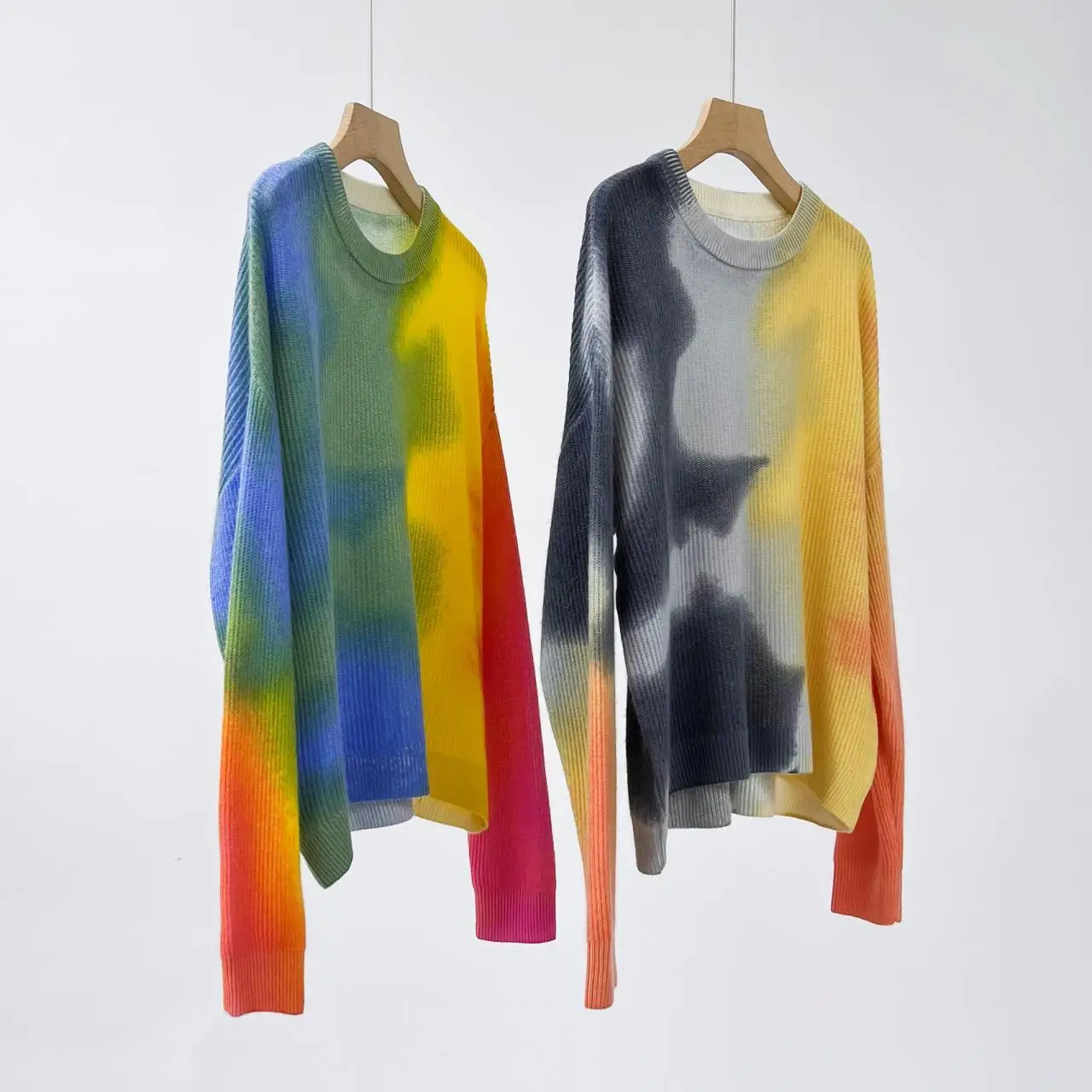 

New 2023 Autumn and Winter Women's Fashion Blooming Gradient Color Cashmere Sweater 0929