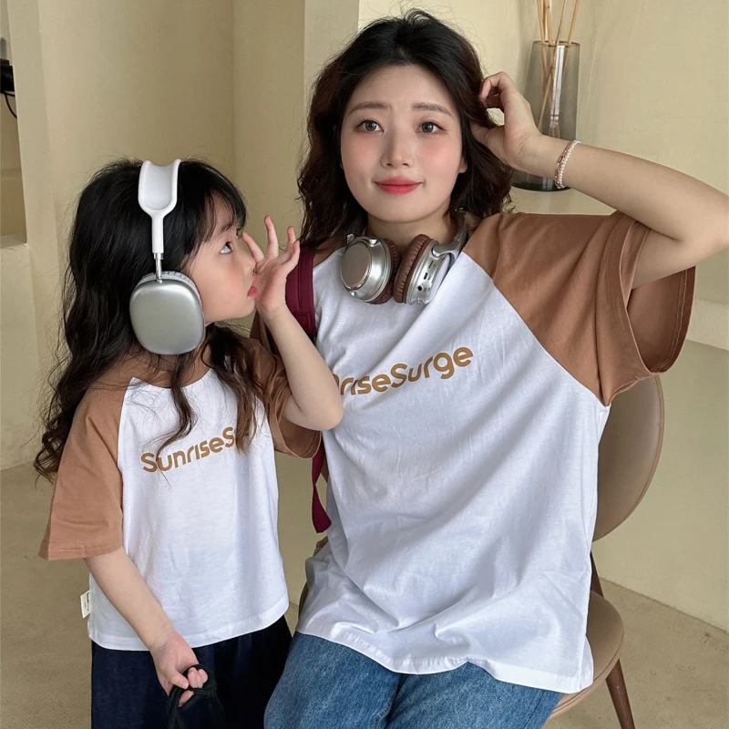 

Mother Father And Daughter Son Matching Short Sleeve Tops Mummy and Me Equal T-shirts Family Same Tee Shirt Korean Clothes 2024