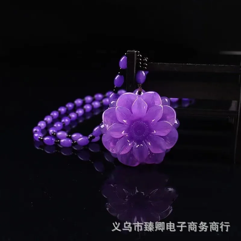 Violet leaf honey wax AMBER PENDANT sweater chain women's high sense versatile simple retro National Style Necklace