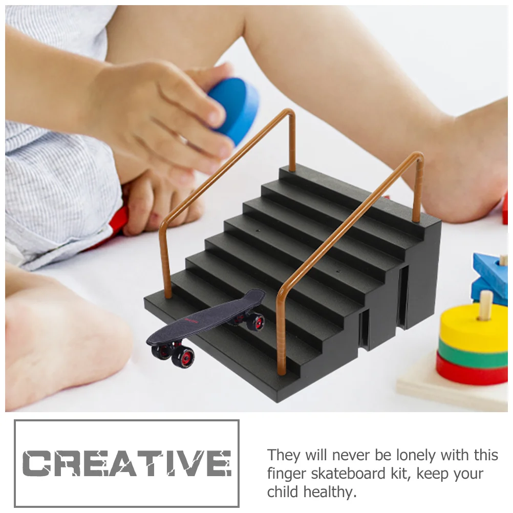 Kit de rampes de Skateboard à doigts en plastique de qualité supérieure pour enfants, accessoires d'entraînement aux obstacles du parc, compétences de Coordination d'intelligence, 2 pièces