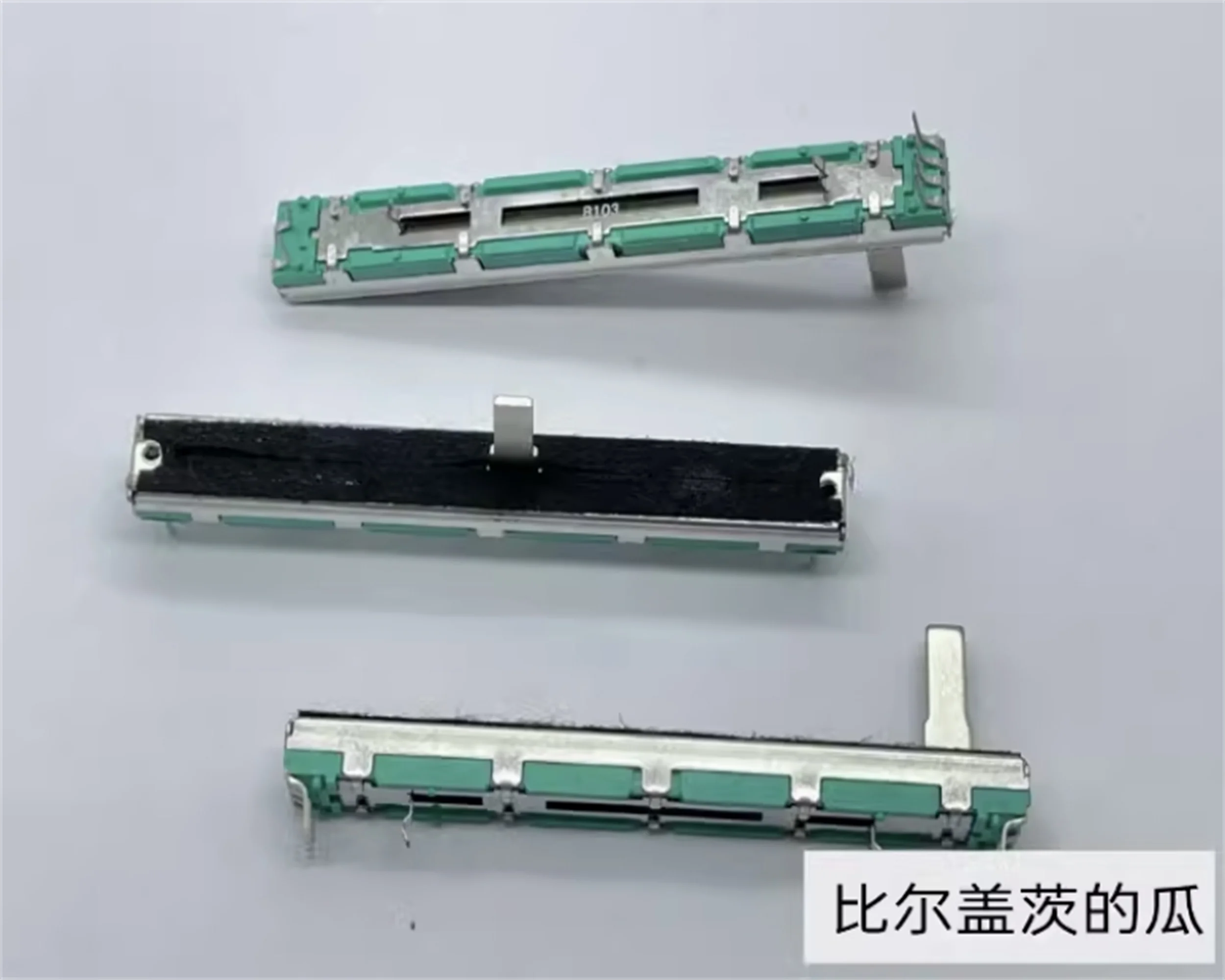 1 PCS high-quality 75mm direct sliding dual potentiometer mixing console, pusher stroke 60mm potentiometer shaft length 15mm A10