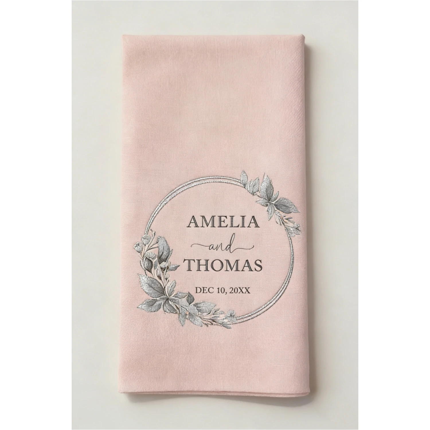 

100pcs Sheepsew Gold Foil Personalized Disposable Napkins Linen Like Soft for Dinner Wedding Daily Use